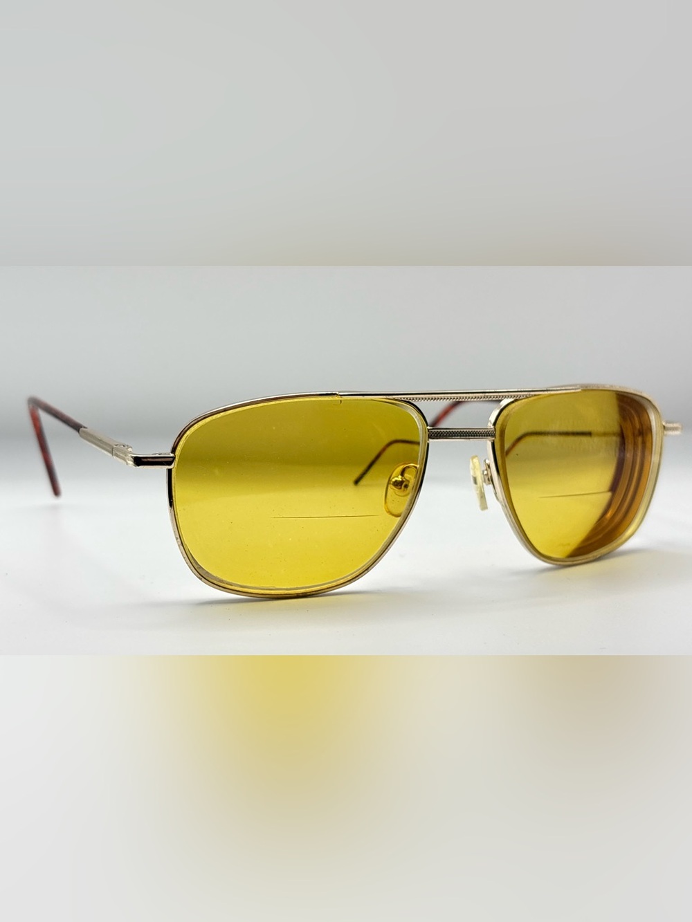 VR521 Gold Pilot Sunglasses Frames Only